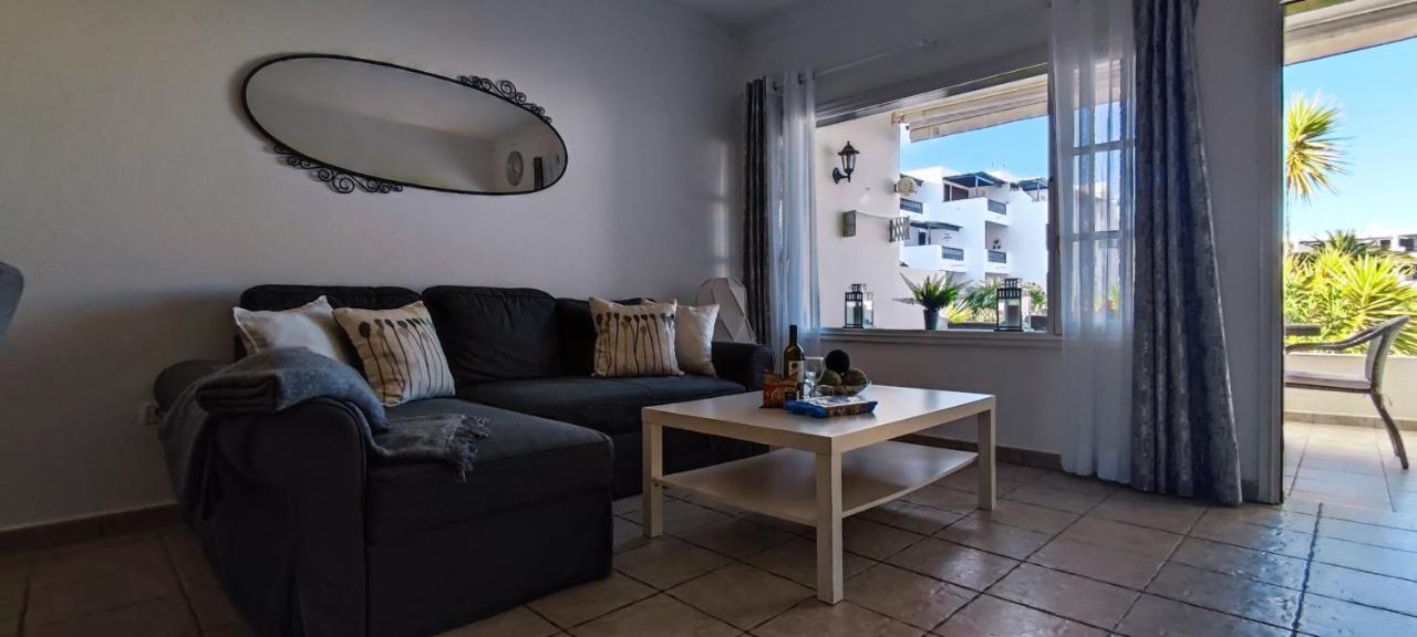 Gibshouses Playa Bastian Costa Teguise Extérieur photo